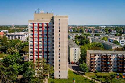Wohnung zum Mieten in Magdeburg 452,90 € 64.7 m²
