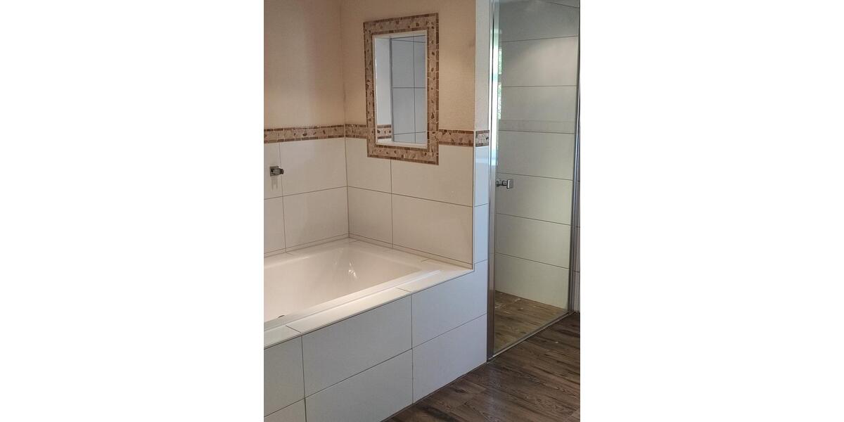 Einfamilienhaus Homberg (Ohm) - 8 Zimmer, 155 m&sup2;, 1.240&euro; | Angebot:26339629