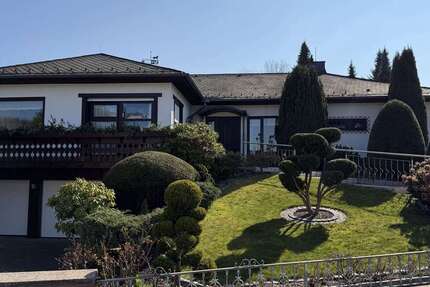 Haus Bad Gandersheim - 6 Zimmer, 201 m&sup2;, 265.000&euro; | Angebot:25898596