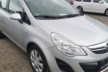 Opel Corsa 94.050 km 5.500 € Garbsen 30827