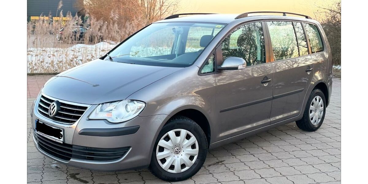 VW Touran 260.222 km 3.400 &euro; Weener 26826