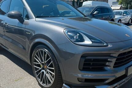 Porsche Cayenne 53.000 km 72.900 &euro; Nürnberg 90441