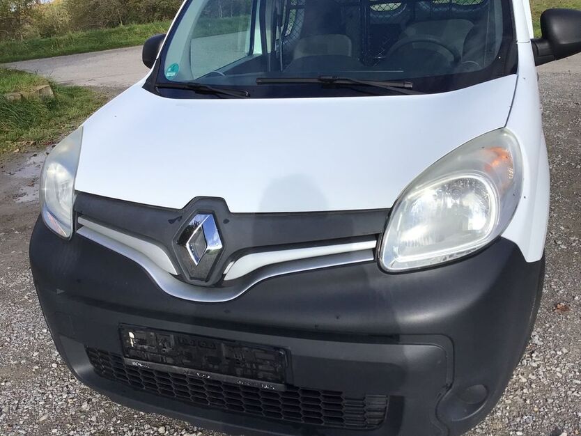 Renault Kangoo 175.000 km 7.900 € Spiegelberg 71579