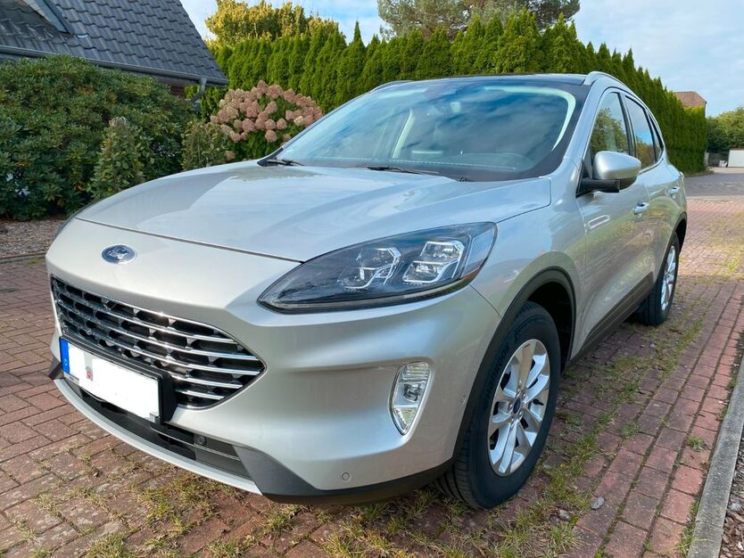 Ford Kuga 70.000 km 23.900 € Bassum 27211