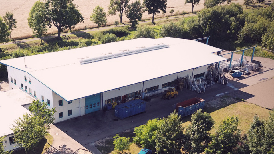 Produktions- und Lagerhalle im Gewerbegebiet Sigmaringen zimmer