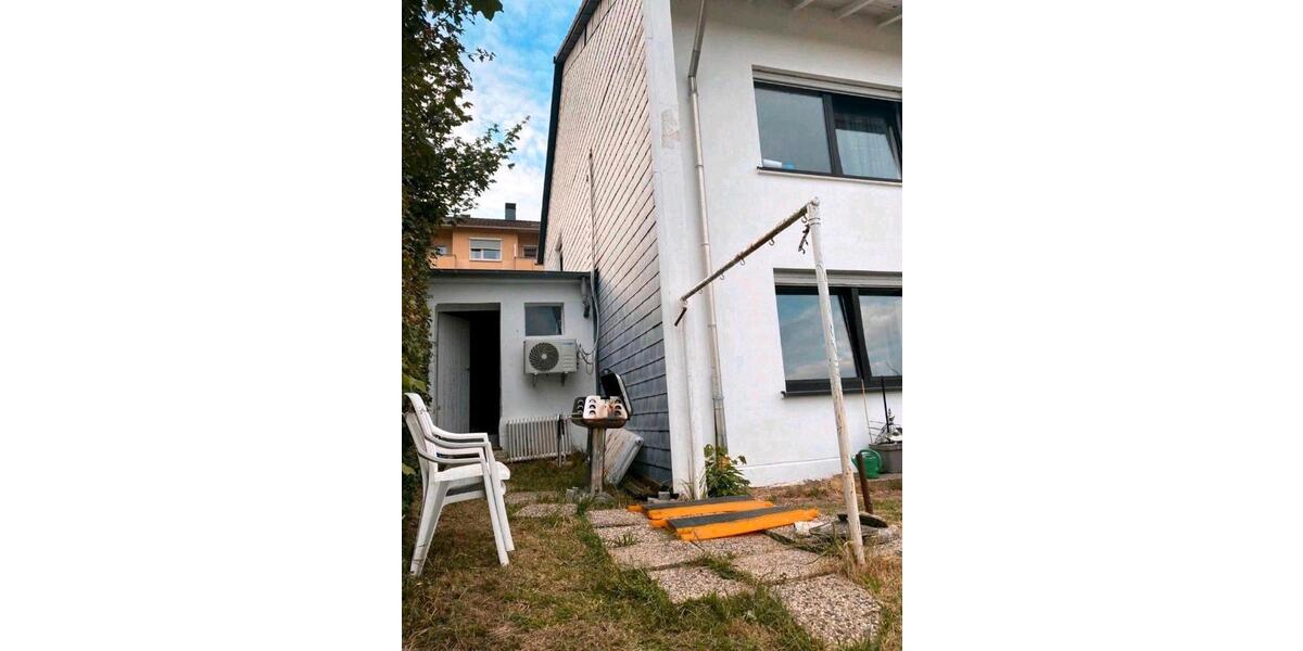 Reihenhaus Siegen Kaan-Marienborn - 4 Zimmer, 120 m&sup2;, 230.000&euro; | Angebot:26610978