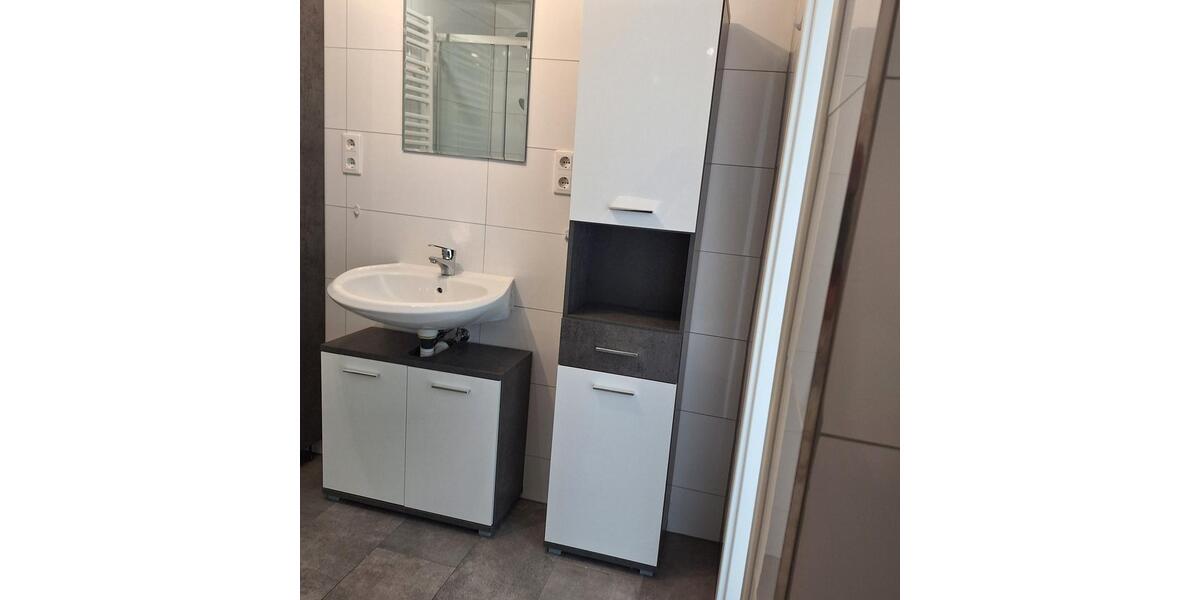 Reihenhaus Osnabrück Dodesheide - 7 Zimmer, 140 m&sup2;, 410.000&euro; | Angebot:27192705