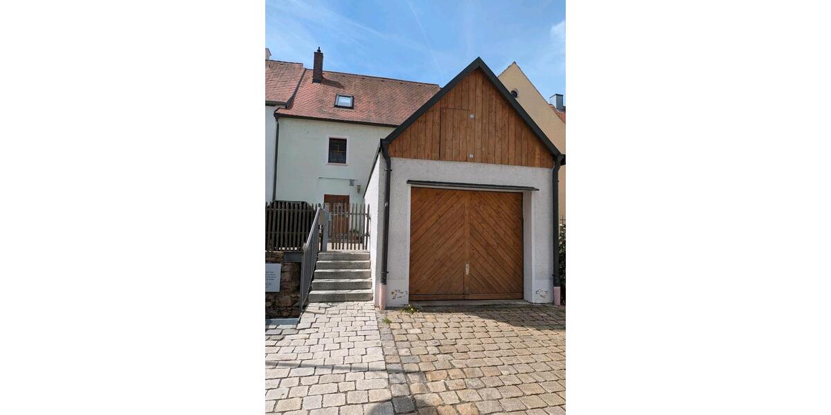 Einfamilienhaus Pfreimd - 5 Zimmer, 90 m&sup2;, 220.000&euro; | Angebot:26914906