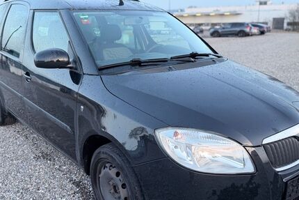 Skoda Roomster 199.000 km 2.350 &euro; Friedrichshafen 88048