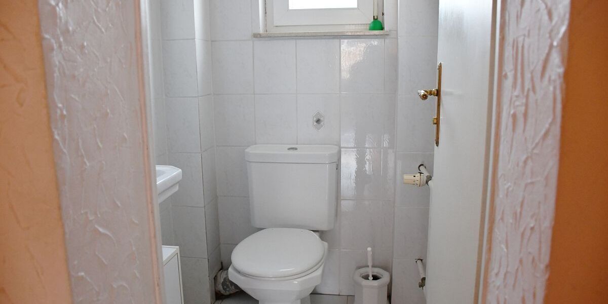 Großzügiges 3-Parteienhaus in angenehmer zentraler Wohnlage von Pfungstadt - Mehrfamilienhaus, Wohnhaus Pfungstadt Weiterstadt | Angebot:24420397