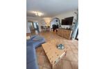 Reihenhaus Hünxe - 7 Zimmer, 250 m&sup2;, 2.200&euro; | Angebot:26295244