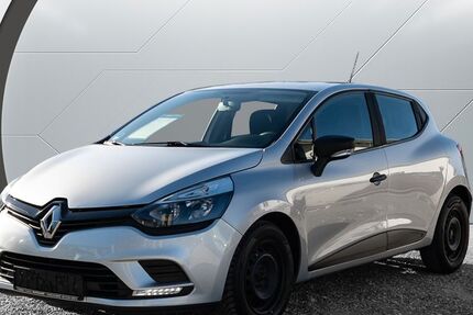 Renault Clio 84.419 km 99.999 &euro; Schelklingen 89601