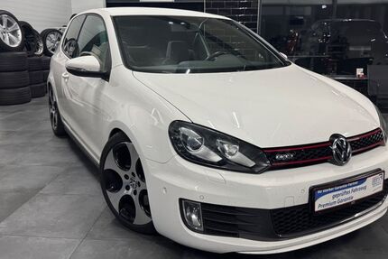 VW Golf 218.000 km 6.999 &euro; Weiden 92637