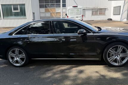 Audi A8 115.000 km 30.900 &euro; Krefeld 47803