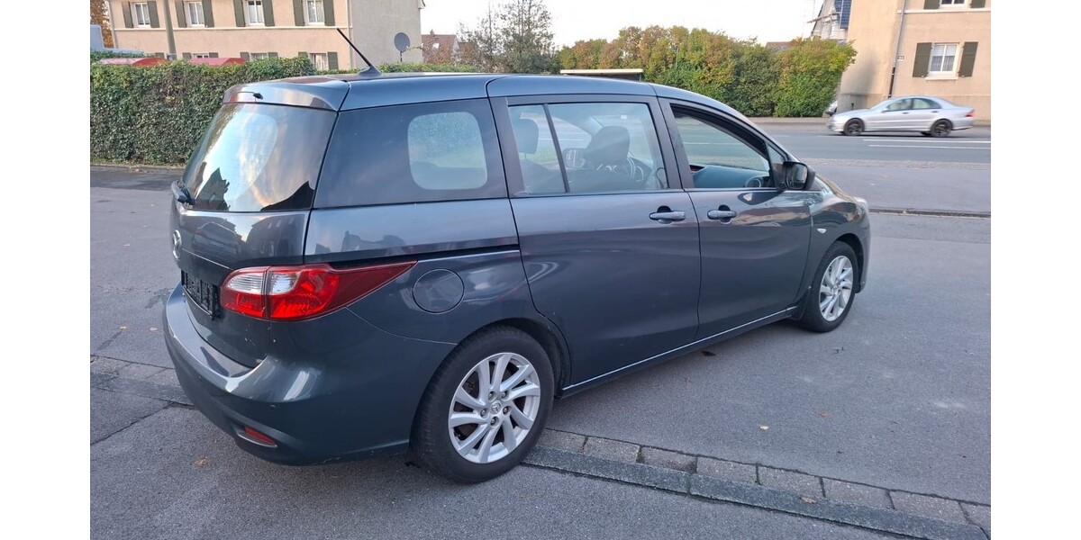 Mazda 5 154.214 km 4.590 &euro; Hamm 59065