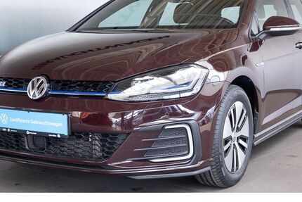 VW Golf 34.355 km 17.480 &euro; Hüttenberg-Rechtenbach 35625