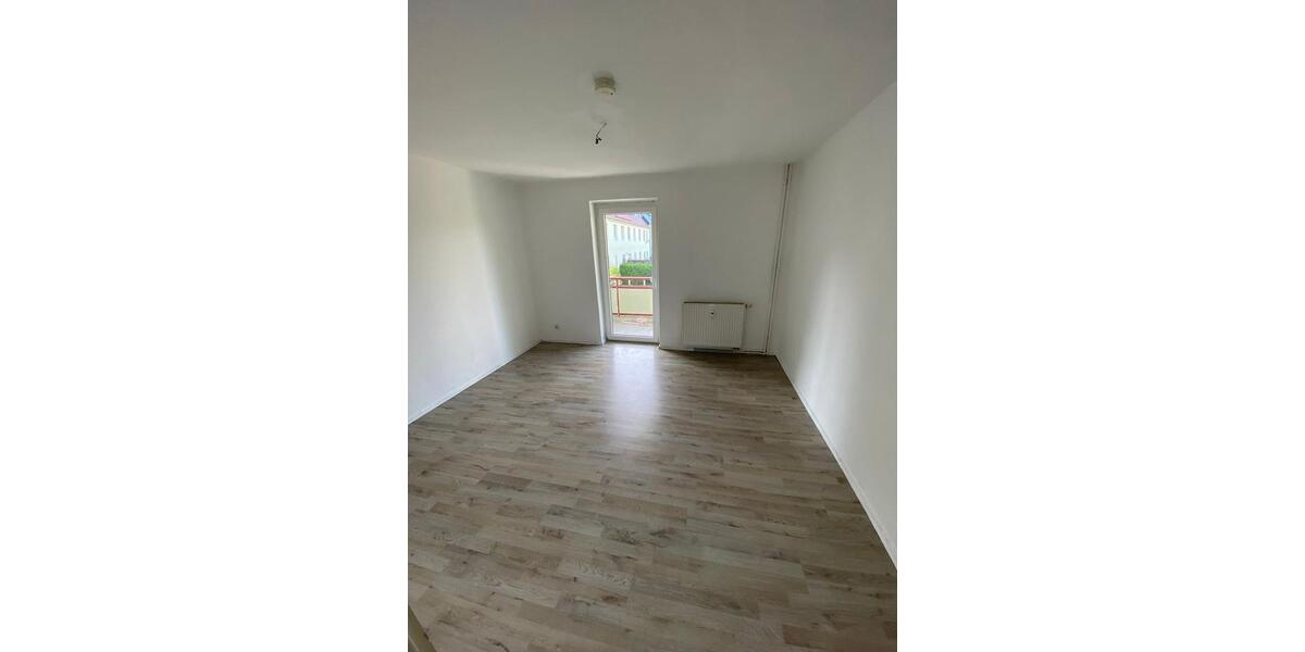 Etagenwohnung Mücheln (Geiseltal) - 2 Zimmer, 47 m&sup2;, 300&euro; | Angebot:26659421