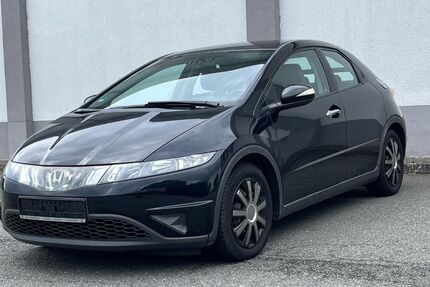 Honda Civic 180.000 km 2.990 &euro; Geesthacht 21502