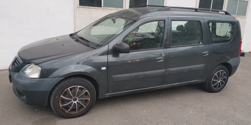 Dacia Logan 200.000 km 999 &euro; Berlin 13405
