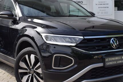 VW T-Roc 24.826 km 21.999 &euro; Merdingen bei Freiburg 79291