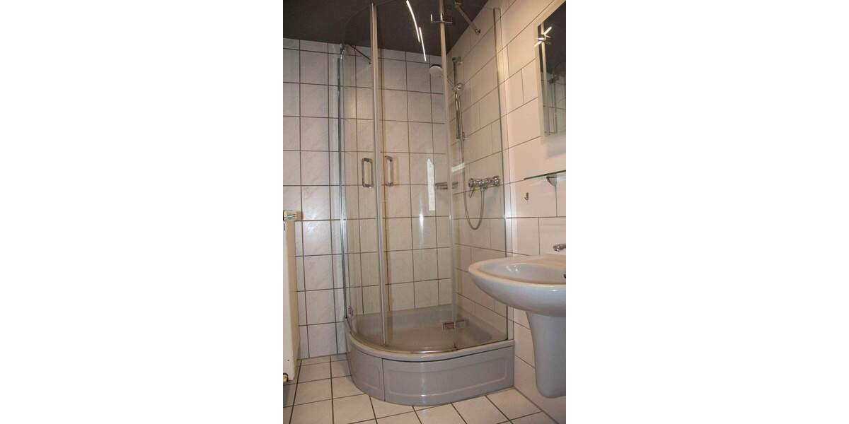 Mehrfamilienhaus, Wohnhaus Schlitz - 6 Zimmer, 115 m&sup2;, 125.000&euro; | Angebot:25424607