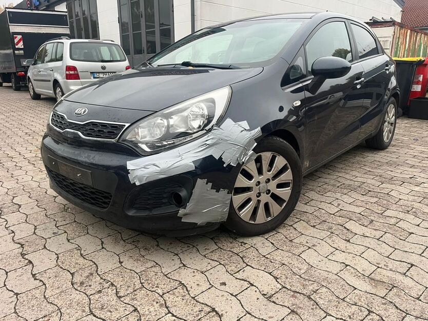 Kia Rio 204.000 km 3.290 € Hannover 30449