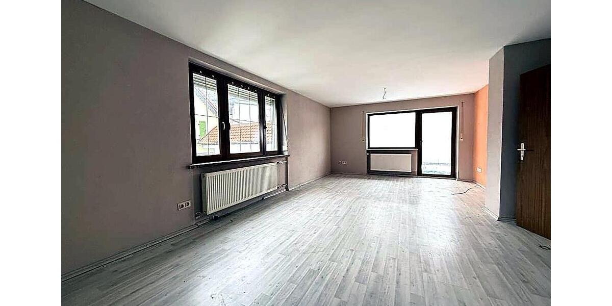 Einfamilienhaus Scheßlitz - 8 Zimmer, 315 m&sup2;, 169.000&euro; | Angebot:26636938