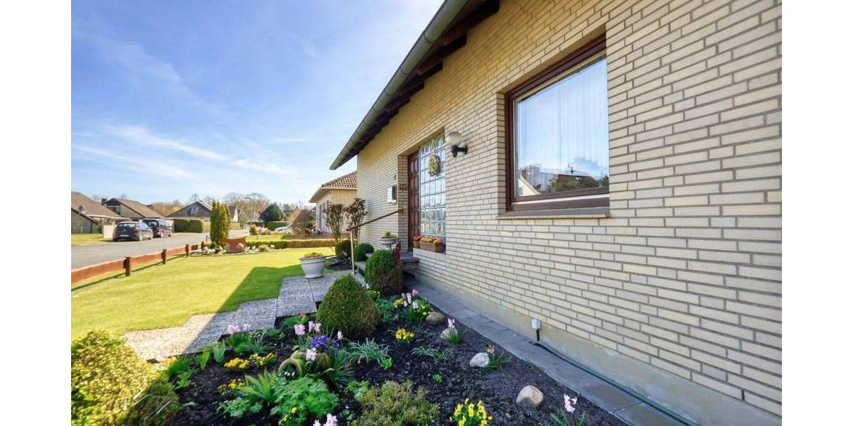 Einfamilienhaus Schiffdorf Sellstedt - 5 Zimmer, 151 m&sup2;, 299.000&euro; | Angebot:26276600