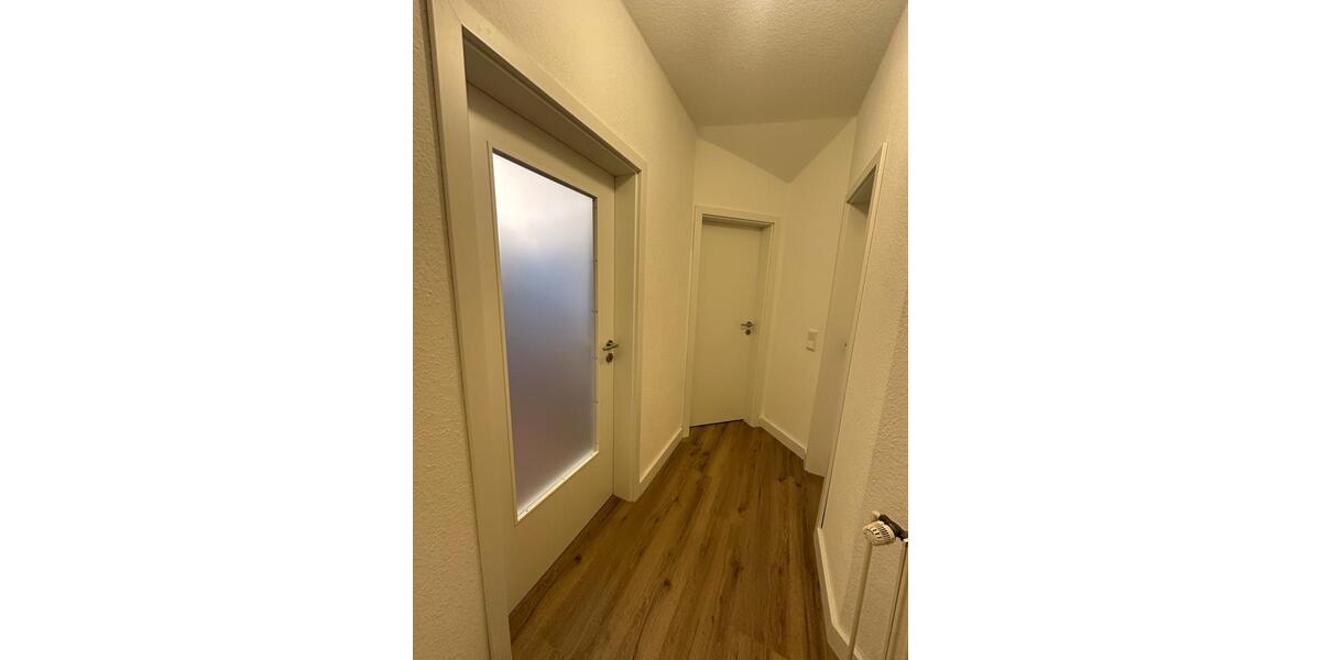 Dachgeschoßwohnung Delbrück - 2 Zimmer, 38 m&sup2;, 520&euro; | Angebot:25335138