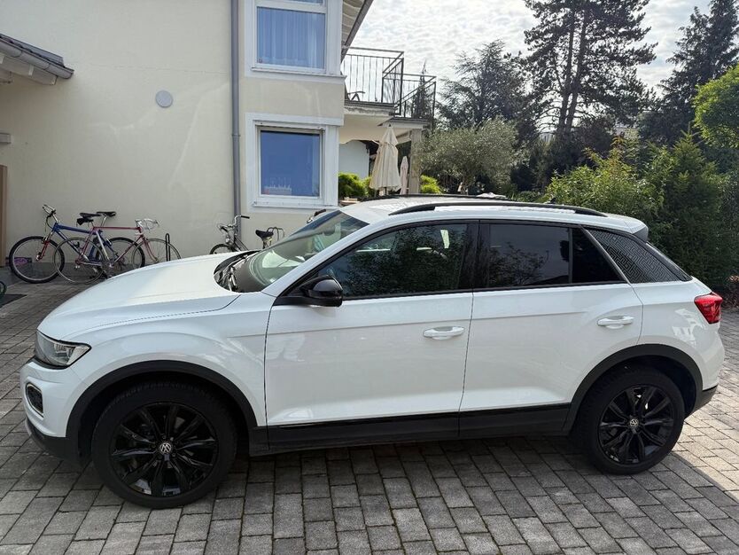 VW T-Roc 40.552 km 17.500 € Weilheim 82362
