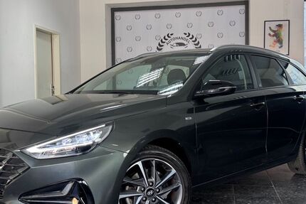 Hyundai i30 16.000 km 17.999 &euro; Berlin 10829