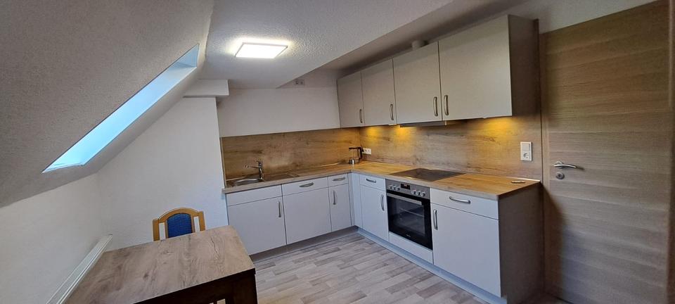 Dachgeschoßwohnung Westerholt - 2 Zimmer, 70 m&sup2;, 600&euro; | Angebot:25932088