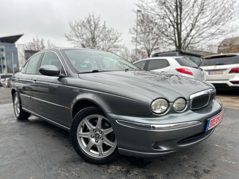 Jaguar X-Type 114.000 km 6.390 € berlin 12681