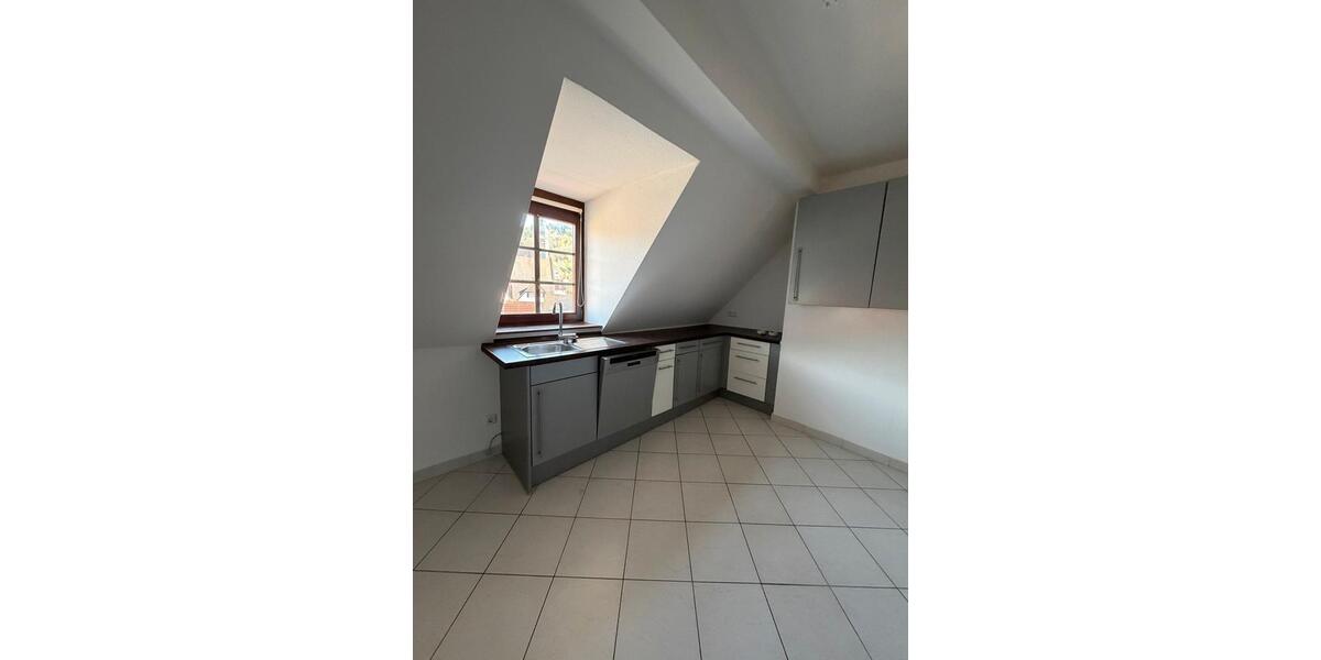 Dachgeschoßwohnung Gernsbach - 2 Zimmer, 70 m&sup2;, 770&euro; | Angebot:26351340