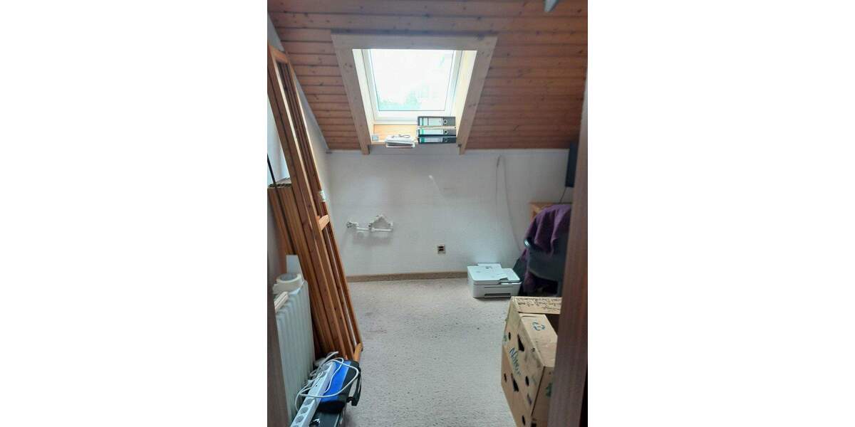 Reihenendhaus Stuttgart Möhringen - 8 Zimmer, 200 m&sup2;, 900.000&euro; | Angebot:25657439