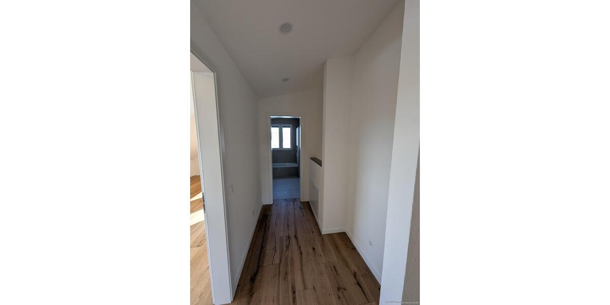 Maisonettenwohnung Buchen (Odenwald) - 3.5 Zimmer, 122 m&sup2;, 1.330&euro; | Angebot:25237388