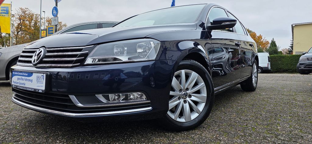 VW Passat 119.500 km 9.899 € Metjendorf 26215