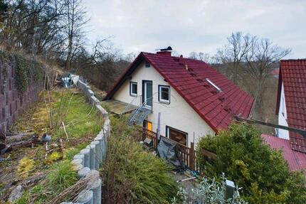 Haus Sontra - 8 Zimmer, 215 m&sup2;, 245.000&euro; | Angebot:24773603