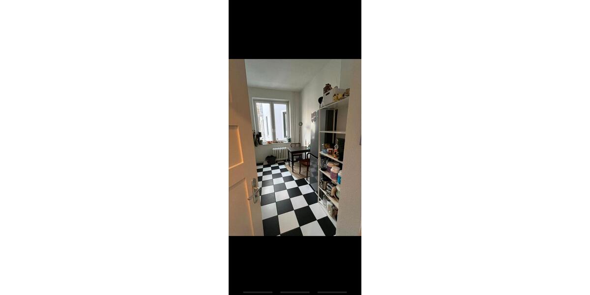Etagenwohnung Flensburg - 5 Zimmer, 125 m&sup2;, 1.529&euro; | Angebot:25943285