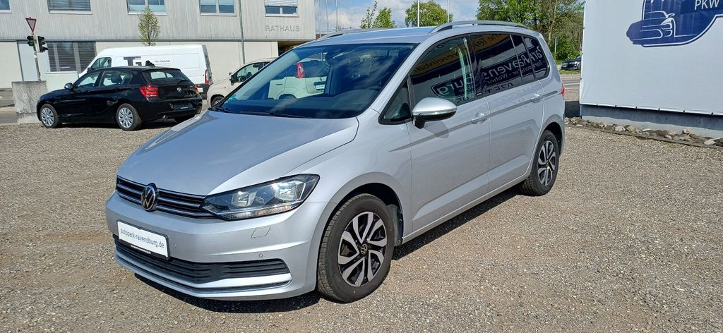 VW Touran 108.900 km 22.890 &euro; Ravensburg / OT Bavendorf 88213