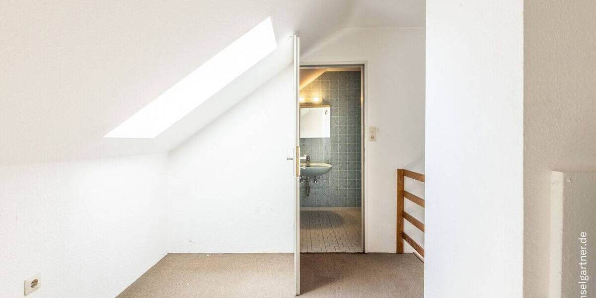 Reihenendhaus München Bogenhausen - 5 Zimmer, 123 m&sup2;, 980.000&euro; | Angebot:26583173