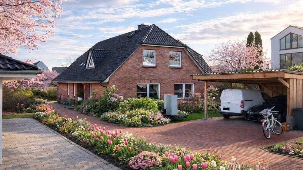 Einfamilienhaus Sanitz - 7 Zimmer, 250 m&sup2;, 575.000&euro; | Angebot:25336444