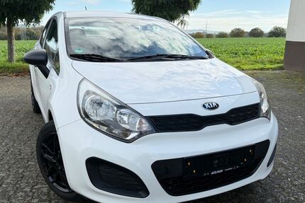 Kia Rio 129.000 km 3.499 € Limburg/Eschhofen 65552