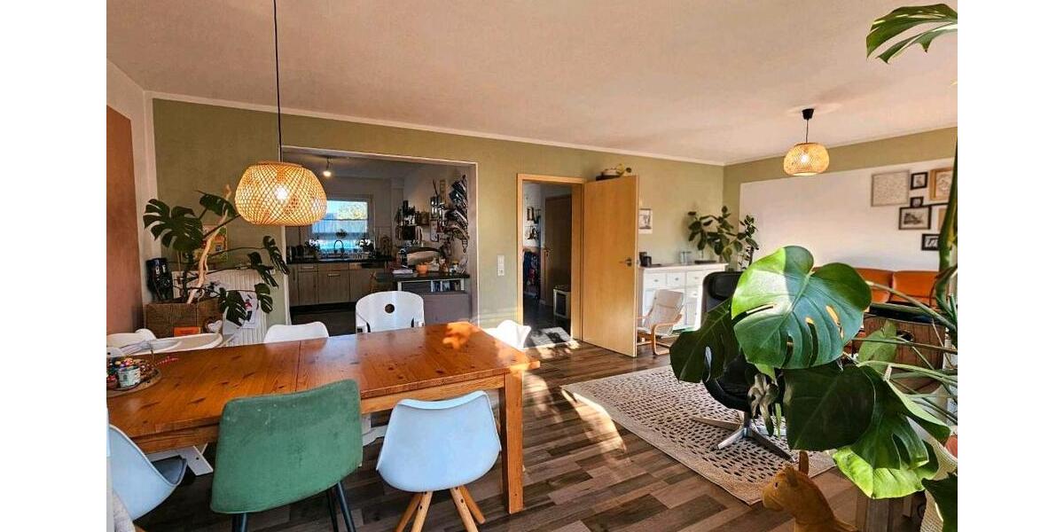 Einfamilienhaus Bahlingen am Kaiserstuhl - 4 Zimmer, 119 m&sup2;, 650.000&euro; | Angebot:27120375