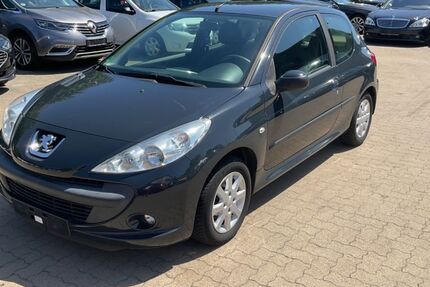 Peugeot 206 123.000 km 699 &euro; Hamburg 21107