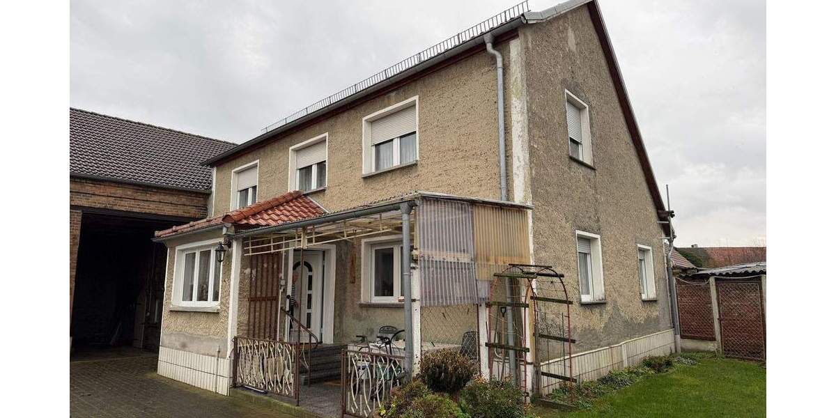 Gepflegtes Einfamilienhaus mit Garage und Garten in Rosian 4 zimmer