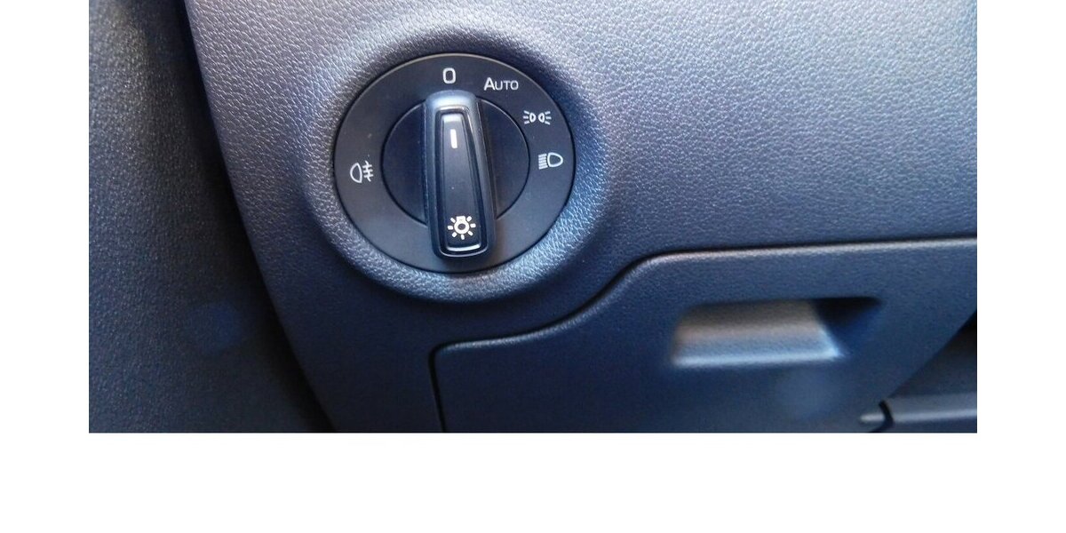 Skoda Fabia 1.0 Ambion TSI BMT 4TRG Klima Navi 14.100 km 16.390 &euro; Vordorf 38533