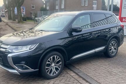 Mitsubishi Outlander 214.000 km 9.950 &euro; Nordhorn 48529