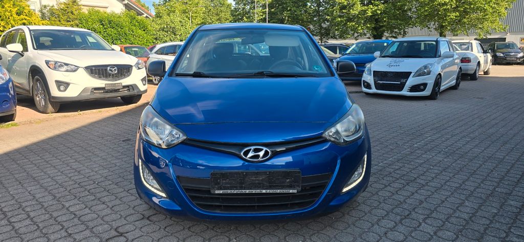 Hyundai i20 112.000 km 5.900 &euro; schopfheim 79650