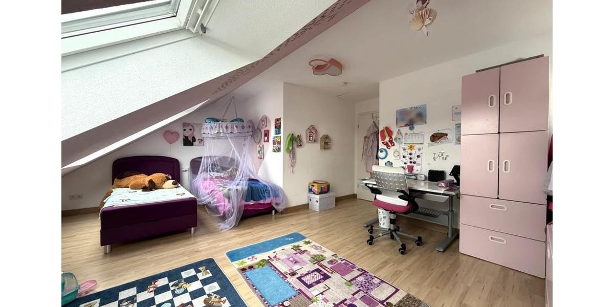 Einfamilienhaus Allmendingen - 6 Zimmer, 240 m&sup2;, 1.800&euro; | Angebot:26665532